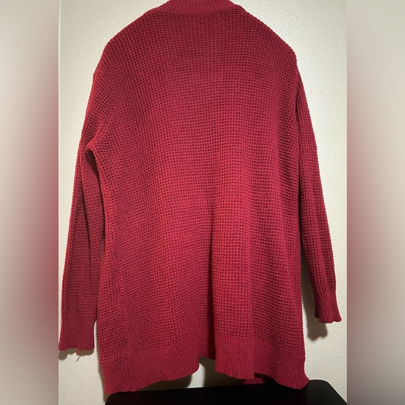 Like new red knitted cardigan w/ pockets- size l/xl - Picture 2 of 10